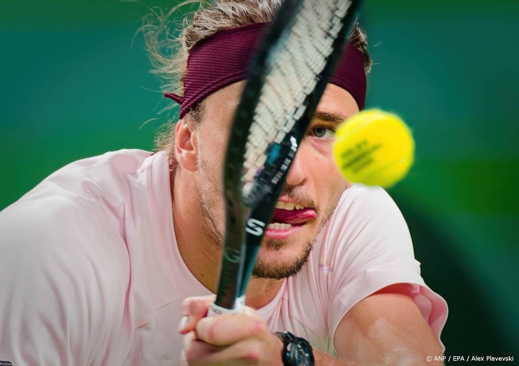 Zverev verslaat De Minaur en staat in halve finale in Shanghai
