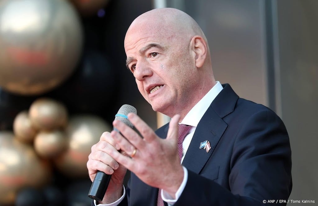 Bestuurders dringen nog aan op vertrek FIFA-voorzitter Infantino