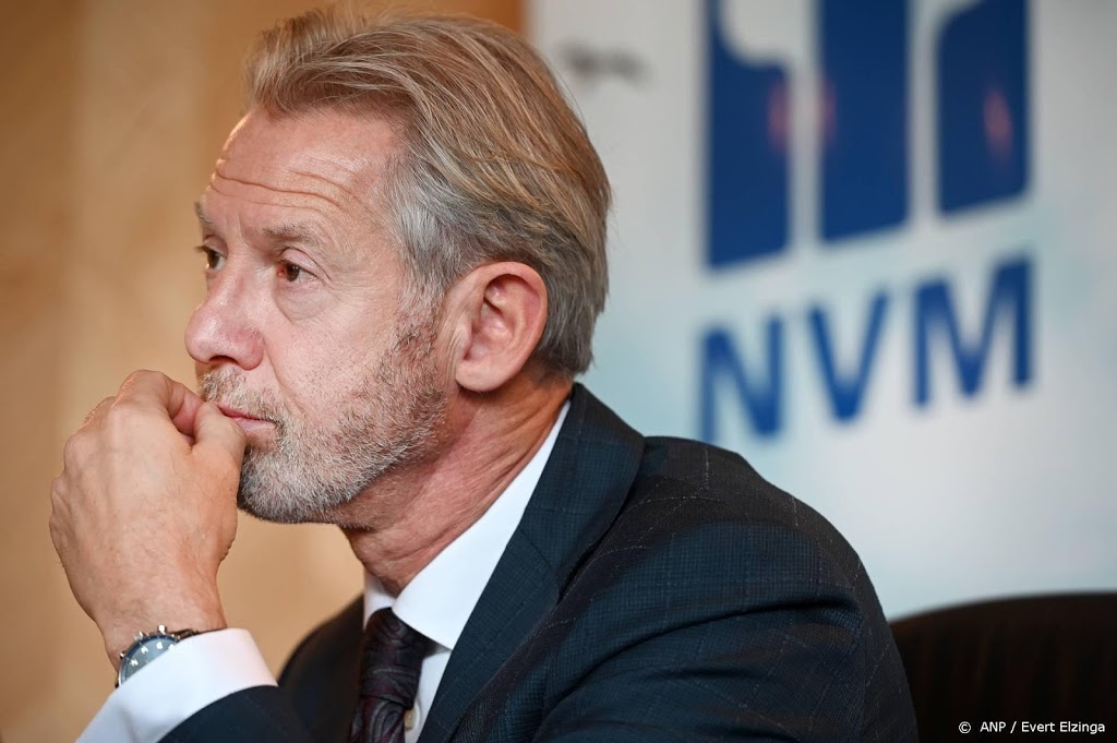 NVM-voorzitter Onno Hoes: kabinet doet te weinig aan woningnood