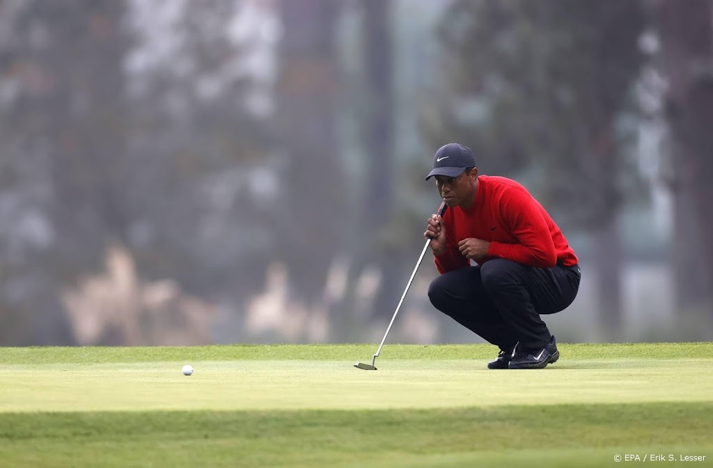 Woods belandt op dieptepunt op 12e hole bij Masters in Augusta