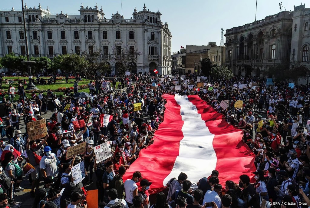 Interim-president Peru stapt binnen een week al op