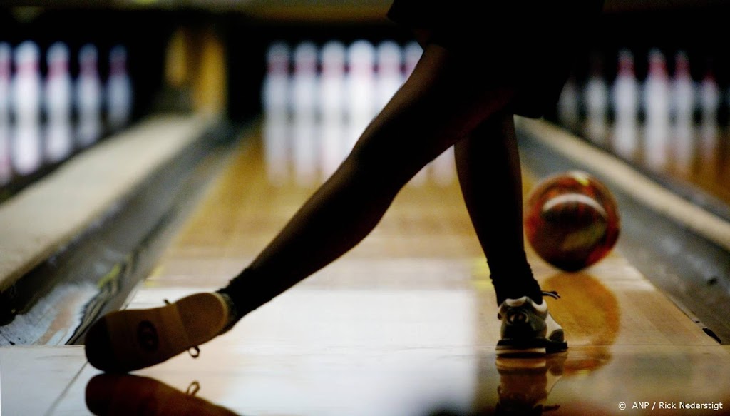 'Bijna alle bowlingbanen in Nederland staan op omvallen'