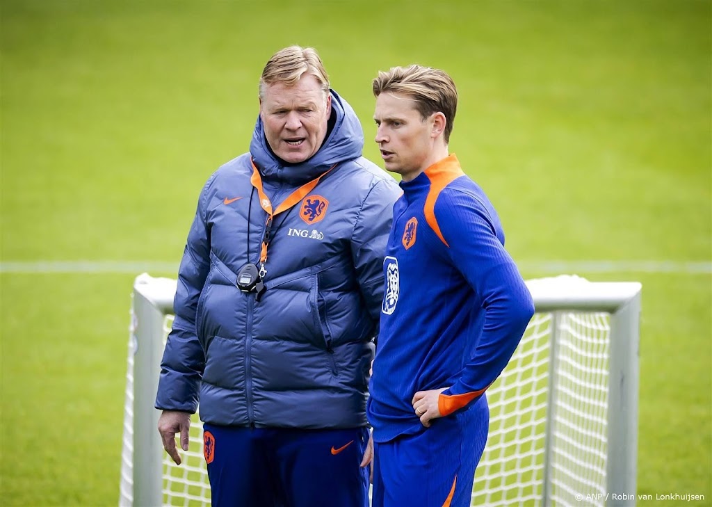 Koeman laat De Jong in een van twee komende interlands starten