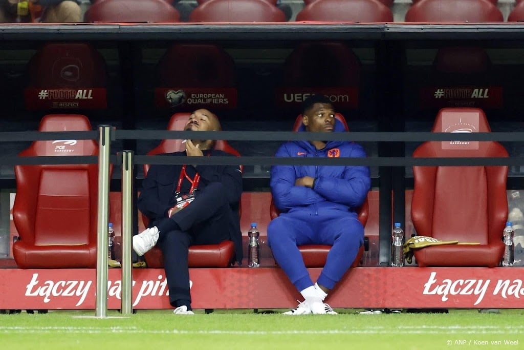 Geblesseerde Dumfries mist ook laatste WK-kwalificatieduel Oranje