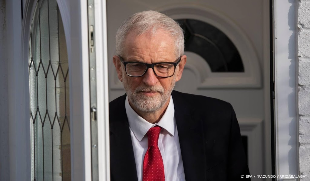 Corbyn maakt excuus aan Labour-kiezers