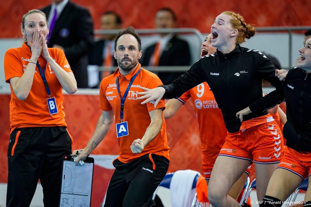 Handbalsters gaan op voor eerste wereldtitel