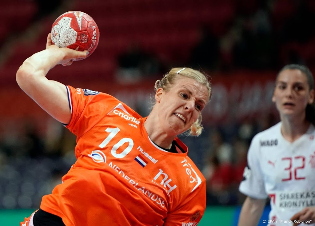 Handbalster Snelder: goud onbeschrijflijk mooi