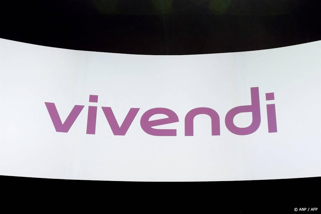 Vivendi wil via rechter verkoop Italiaans telecomnetwerk voorkomen