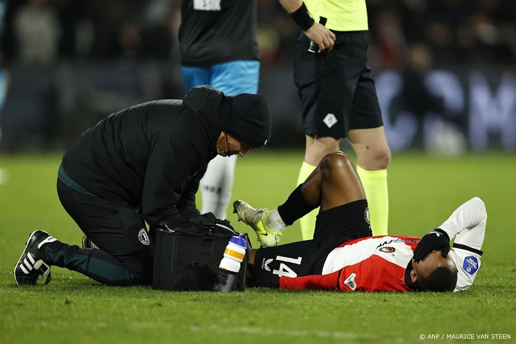 Vleugelaanvaller Paixão stelt fans van Feyenoord gerust