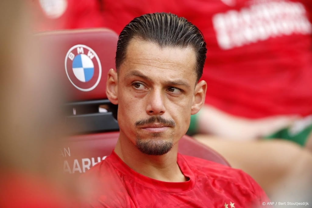 Olij verdedigt het doel van PSV in bekerduel met GVVV