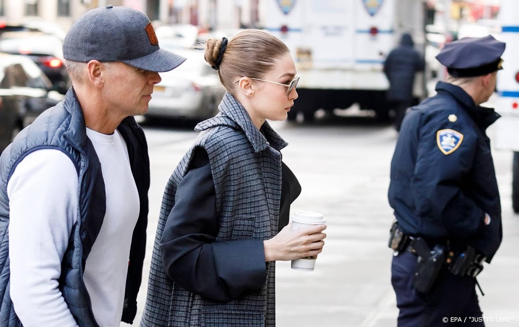 Gigi Hadid geen kandidaat meer voor jury in zaak Weinstein