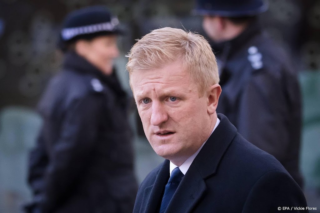 Leider Conservatieve Partij steunt Johnson na illegale borrels