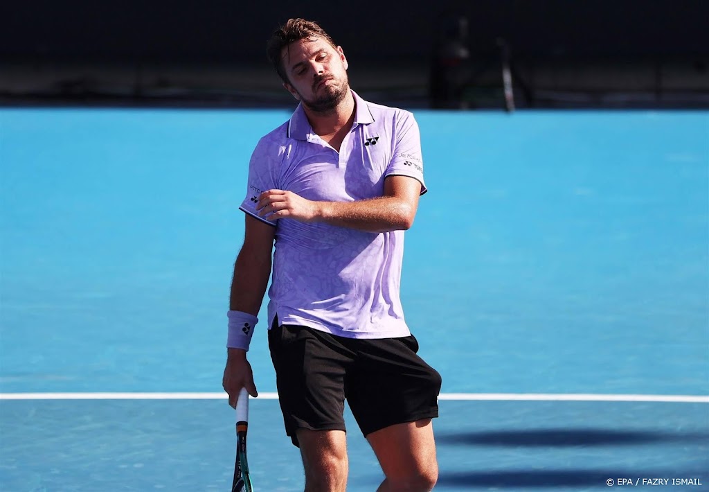 Oud-winnaar Wawrinka direct uitgeschakeld op Australian Open