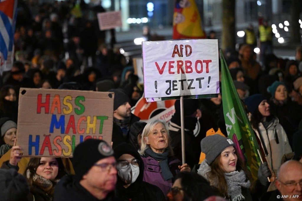 Ruim 15.000 mensen demonstreren in Duitse steden tegen AfD 