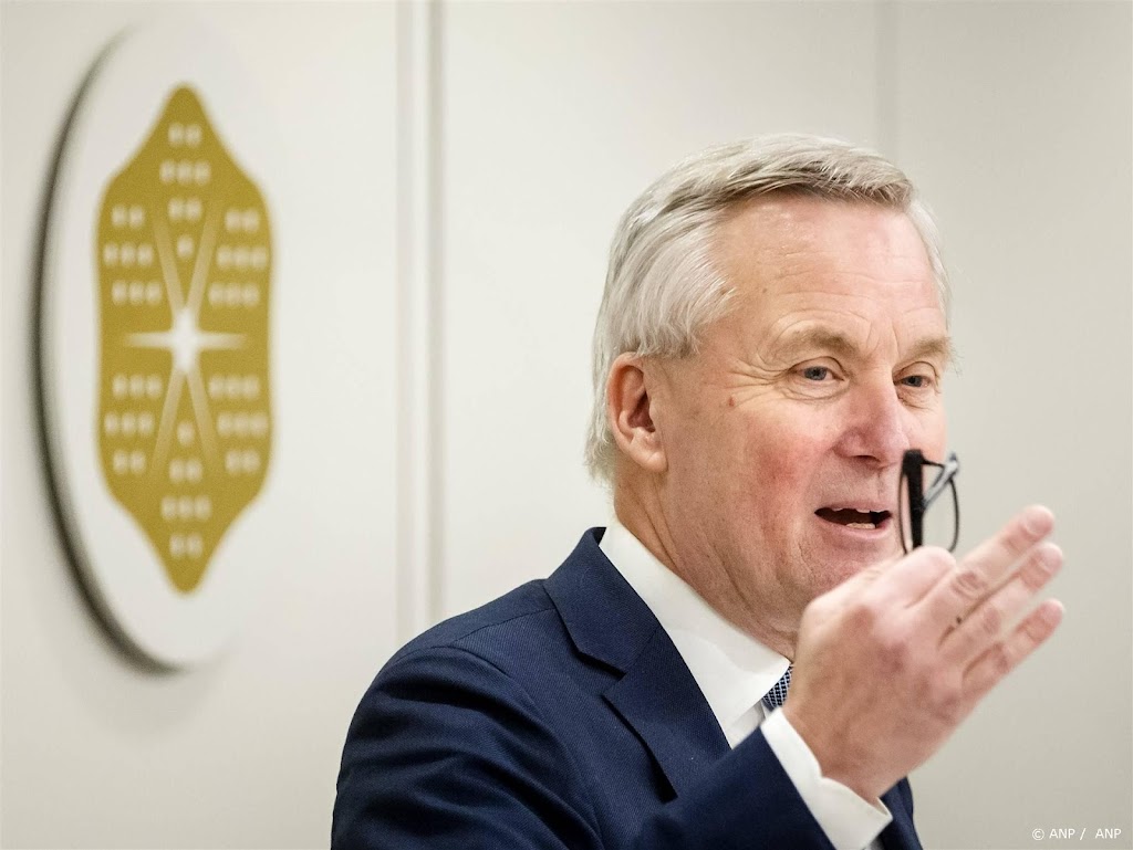 Van der Burg pareert fanatiek kritiek senaat op spreidingswet 