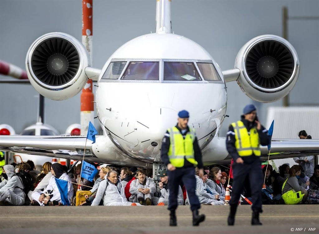 Yesilgöz gaat met OM praten over misbruik demonstratierecht