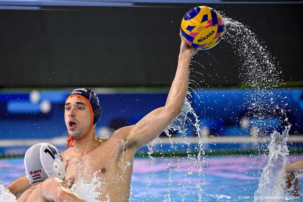 Waterpoloërs gaan onderuit tegen Hongarije op EK