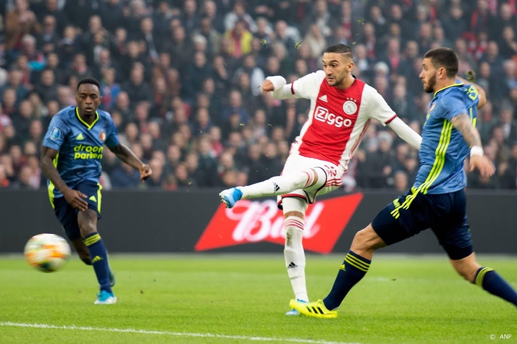 Ziyech keert terug in basisformatie van Ajax