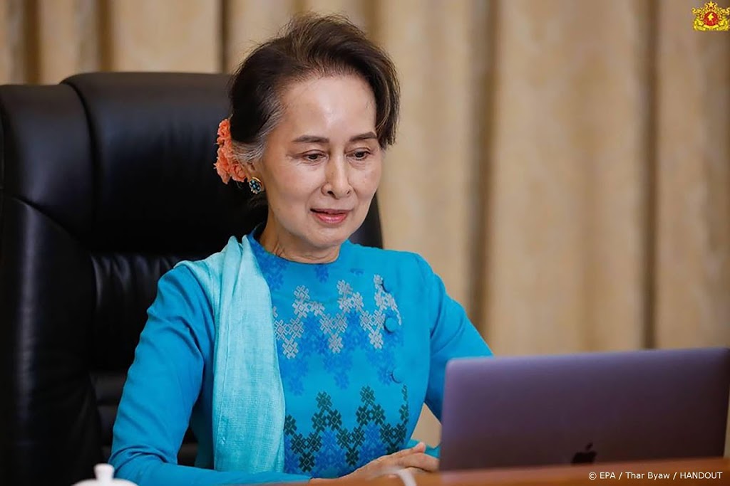 Afgezette leider Myanmar ook beschuldigd van overtreding noodwet