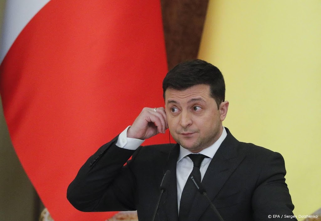 President Oekraïne ziet niets van terugtrekking Russische troepen