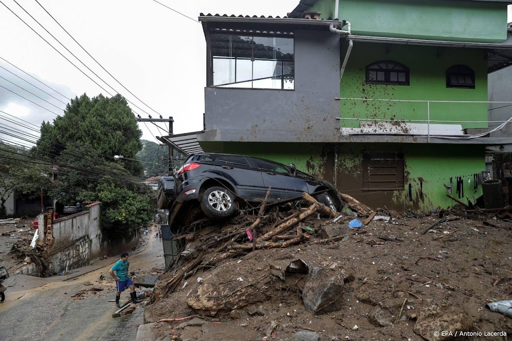 Dodental door noodweer en aardverschuivingen in Brazilië loopt op