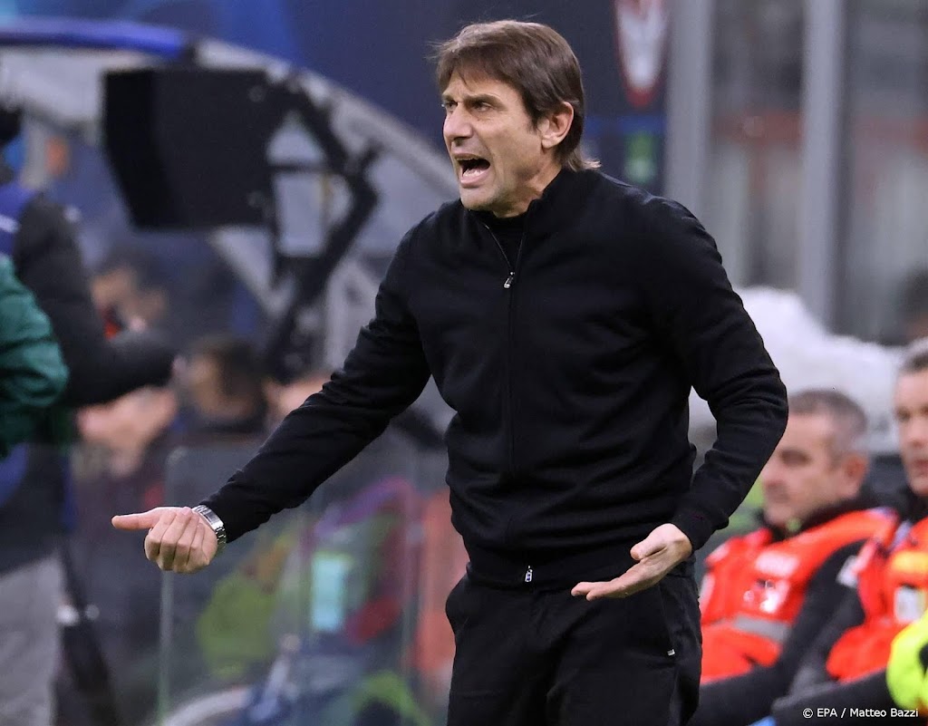 Tottenham-trainer Conte ontbreekt voorlopig toch weer na controle