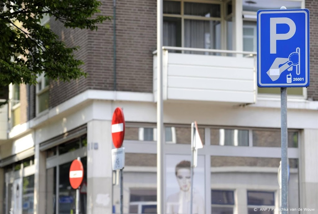 Parkeren in binnenstad volgens onderzoek flink duurder in 2023