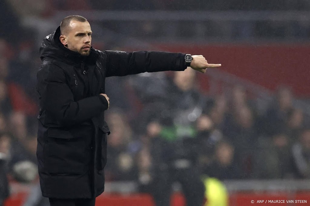 Coach Heitinga ziet Ajax goed wegkomen tegen Union Berlin 