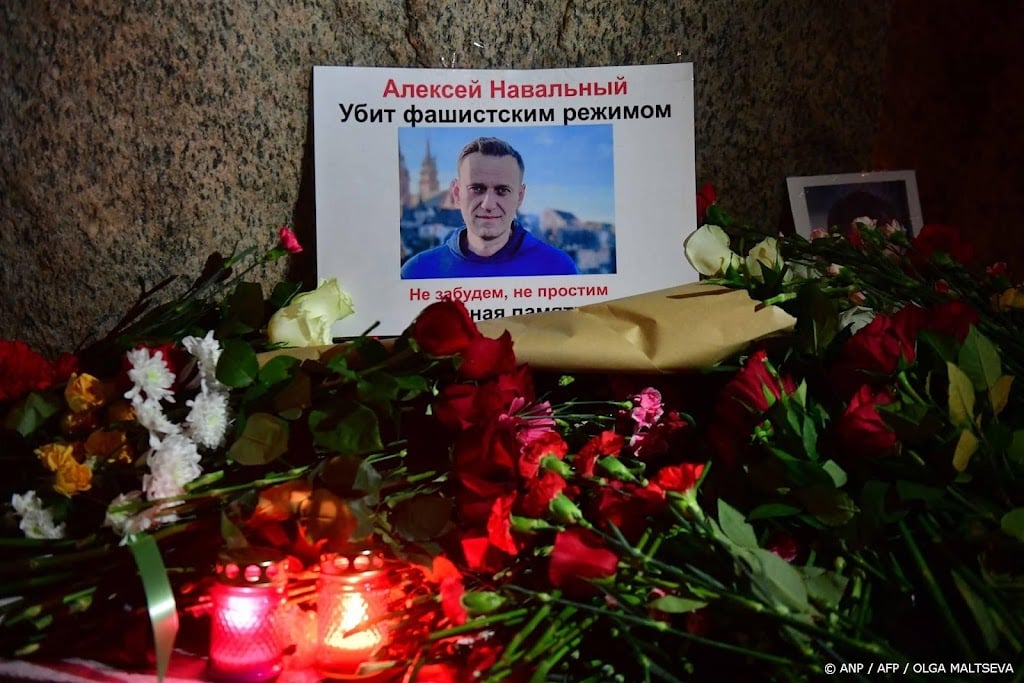 Autoriteiten Rusland waarschuwen tegen protesten na dood Navalny