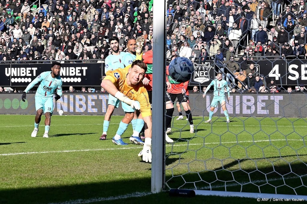 Almere City verspeelt in blessuretijd uitzege op NEC