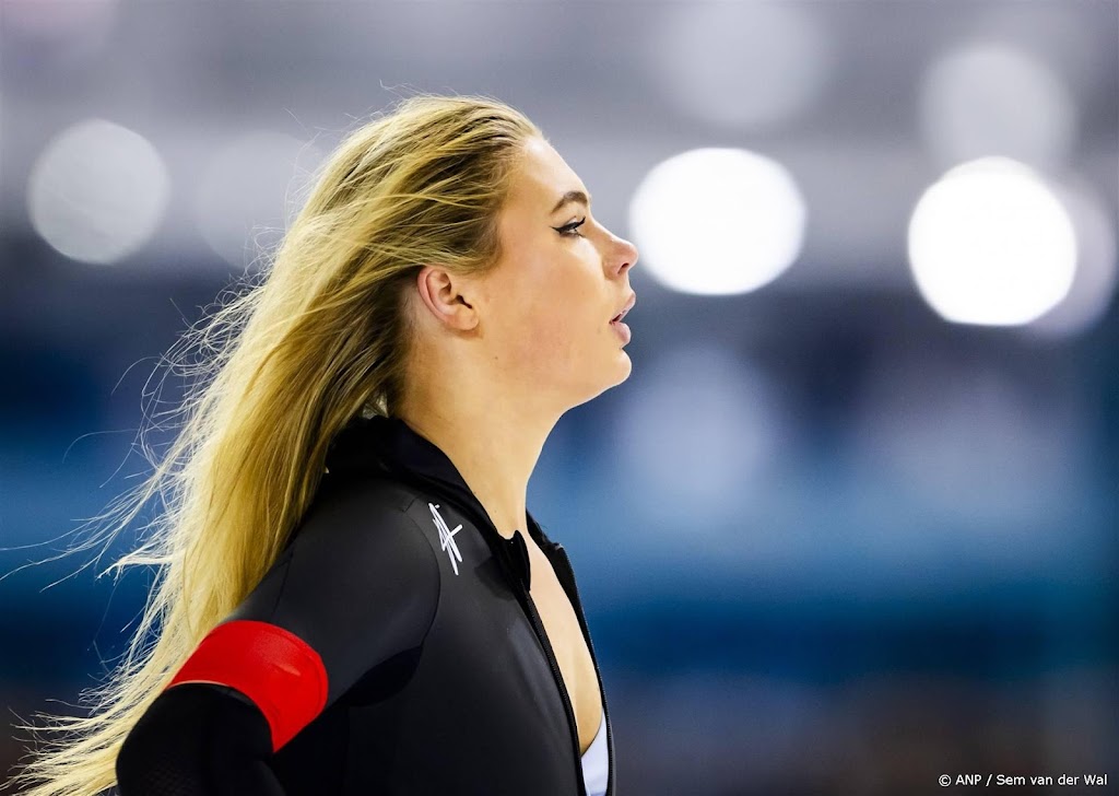 Schaatsster Leerdam opnieuw Nederlands kampioene 1000 meter