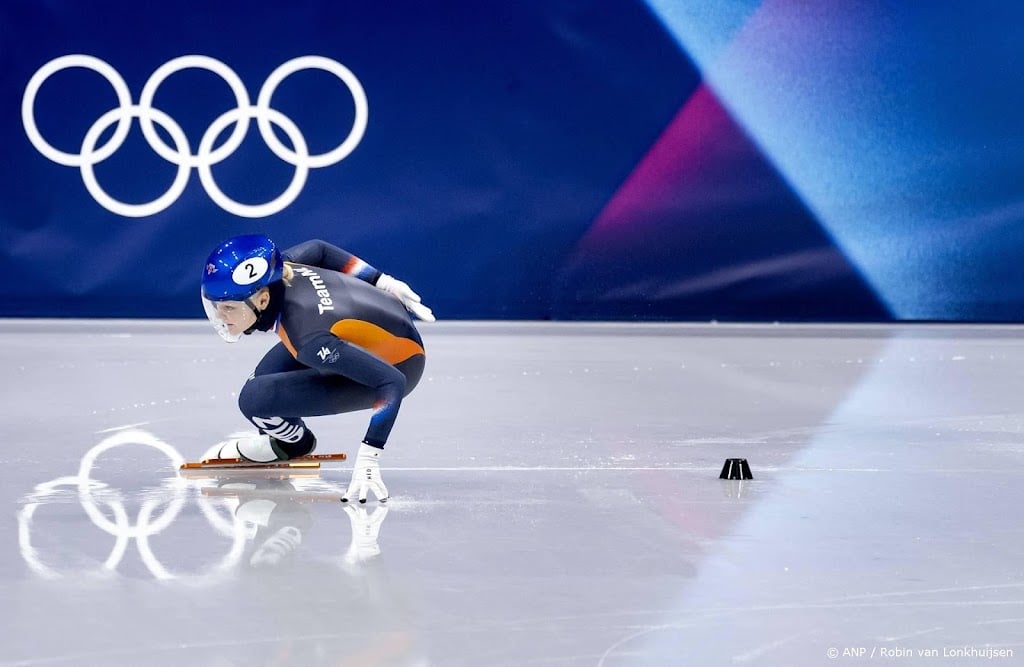 Velzeboer wint op Spelen na 500 meter ook goud op 1000 meter