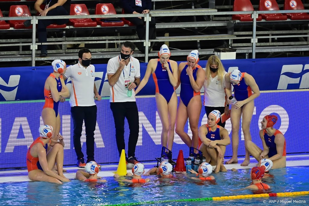 Waterpolosters sluiten World League af in Hongaarse 'bubbel'