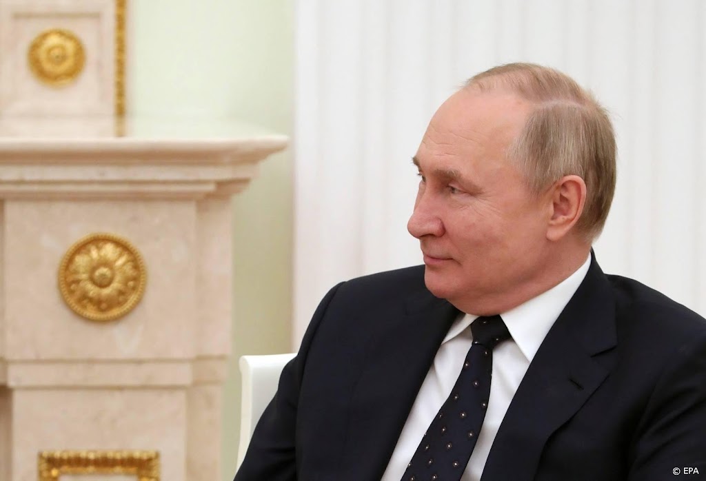 Poetin: Rusland doorstaat 'economische blitzkrieg'