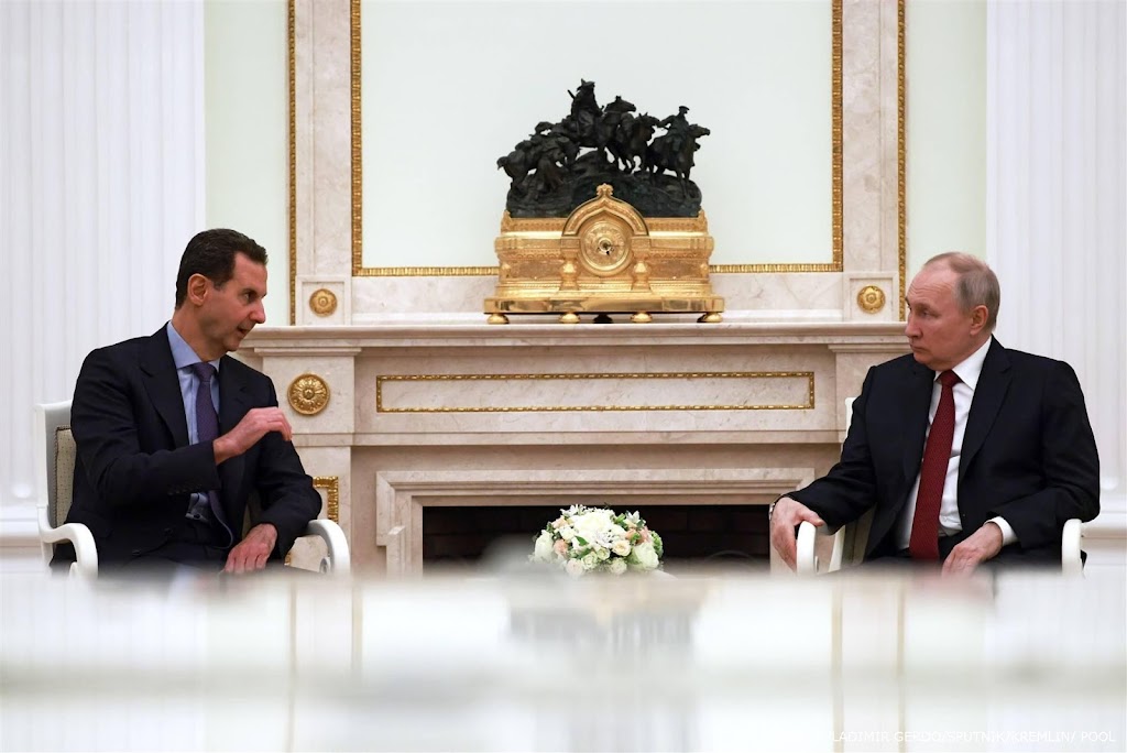 Assad wil pas met Turkije om tafel als troepen Syrië verlaten