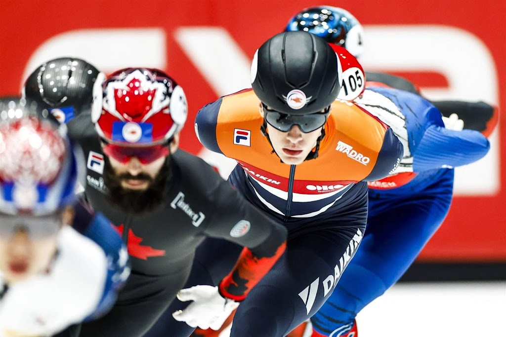 Shorttracker Van 't Wout bereikt WK-finale op 1500 meter