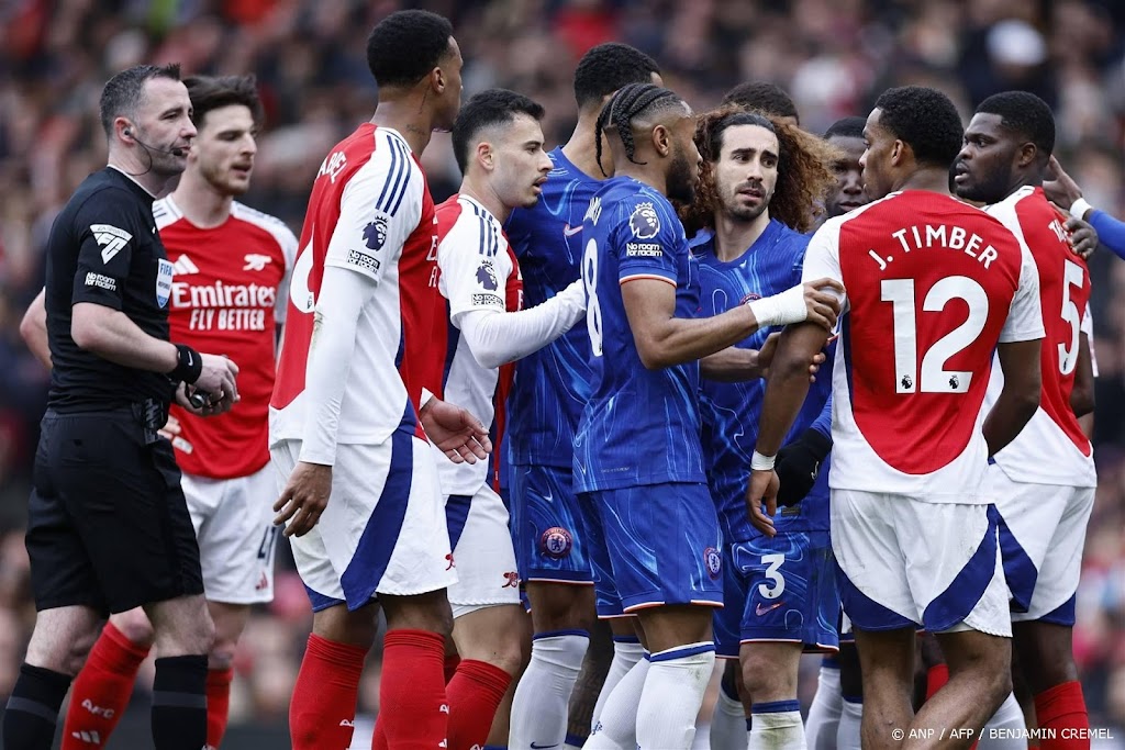 Arsenal te sterk voor stadgenoot Chelsea