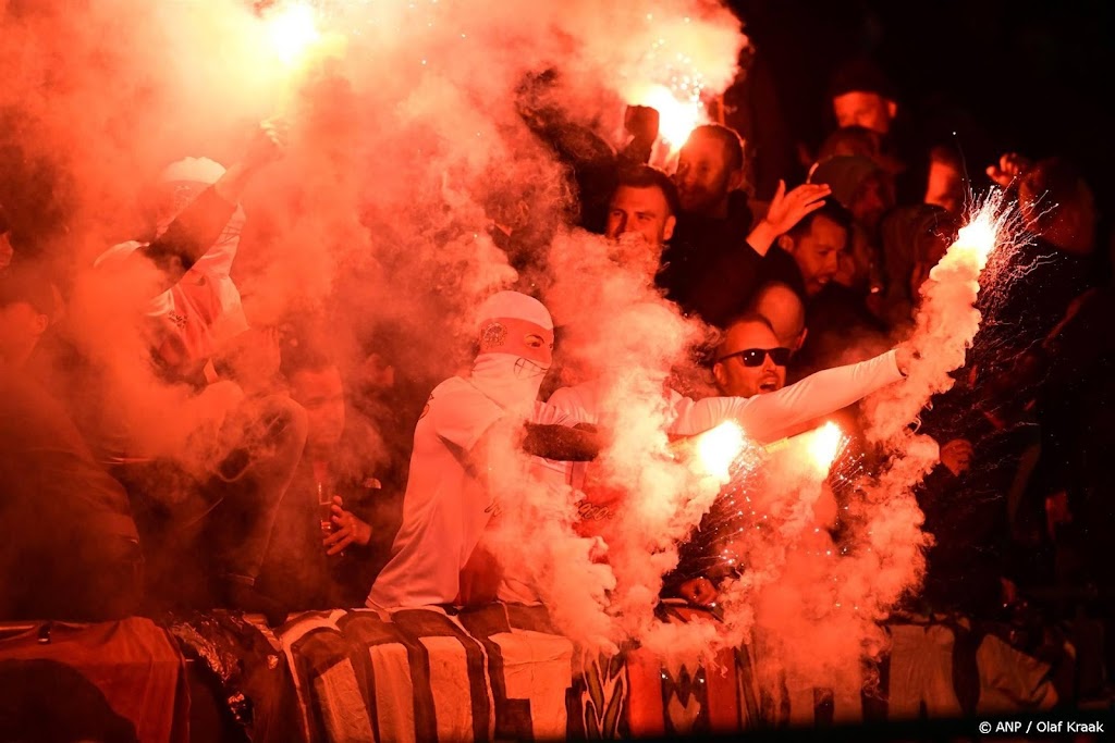 26 aanhoudingen rond wedstrijd Ajax - AZ in Amsterdam