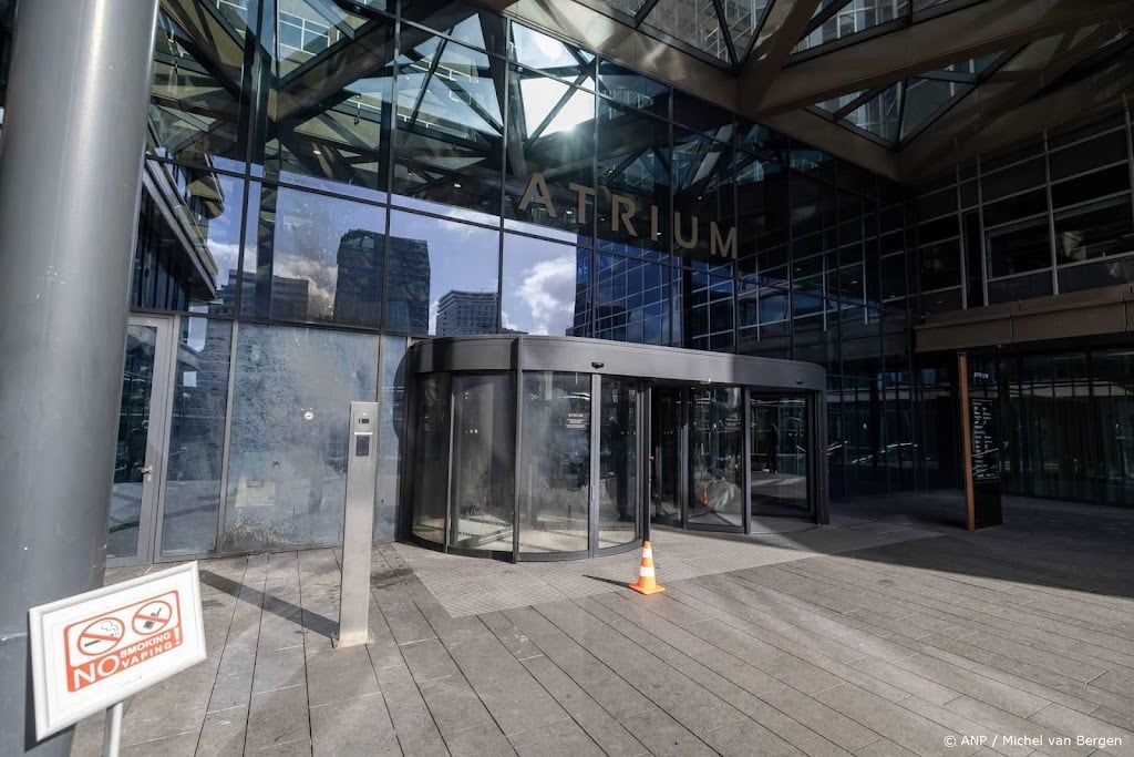 Amerikaanse ambassade veroordeelt explosie op Zuidas Amsterdam