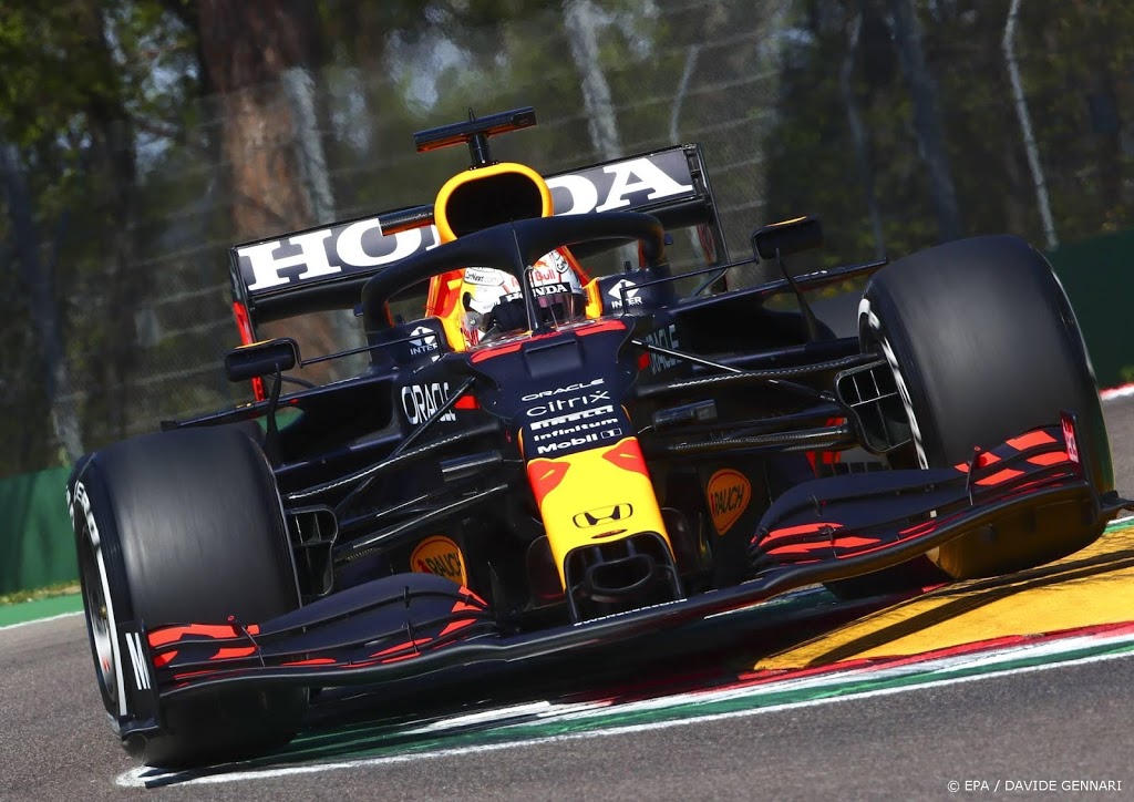 Tweede training op Imola snel voorbij voor Verstappen door defect