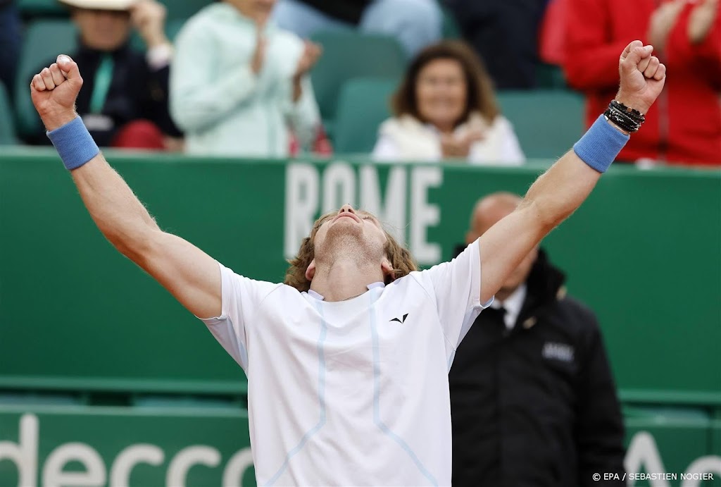 Tennisser Roeblev pakt in Monte Carlo eerste masterstitel