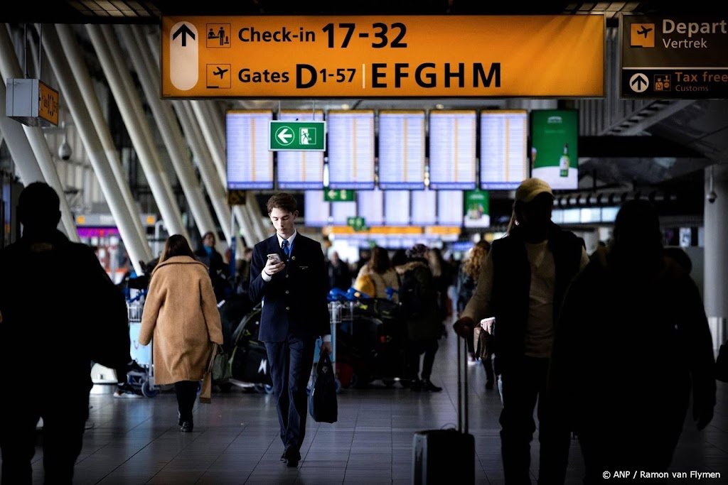 Vluchten KLM uitgeweken en geannuleerd door storing