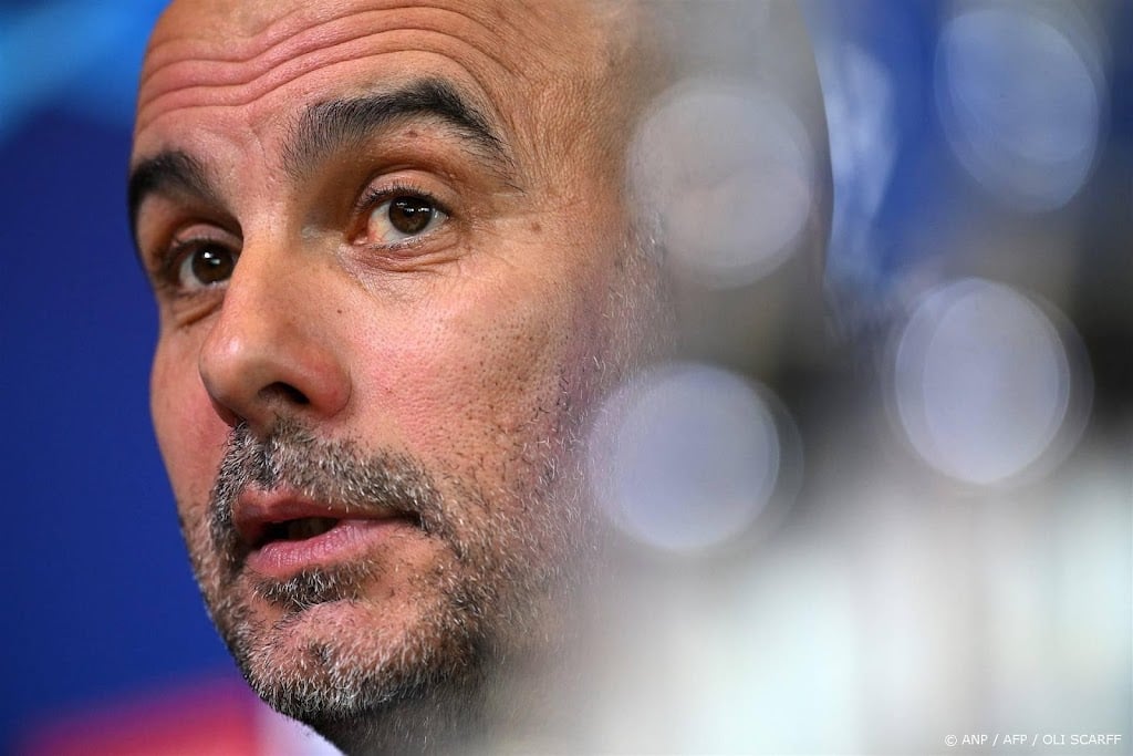 Manchester City-coach Guardiola denkt nog niet aan tweede 'treble'