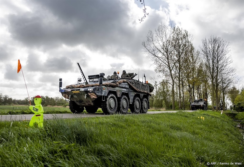 Drie Nederlandse militairen gewond tijdens oefening in Duitsland