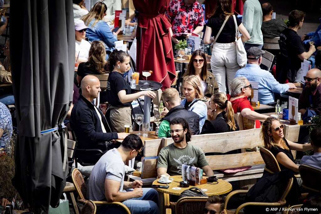 Horeca en detailhandel bezorgd over verhoging minimumjeugdloon