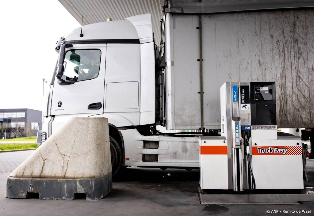 Dieselprijs aan de pomp daalt met bijna 6 cent
