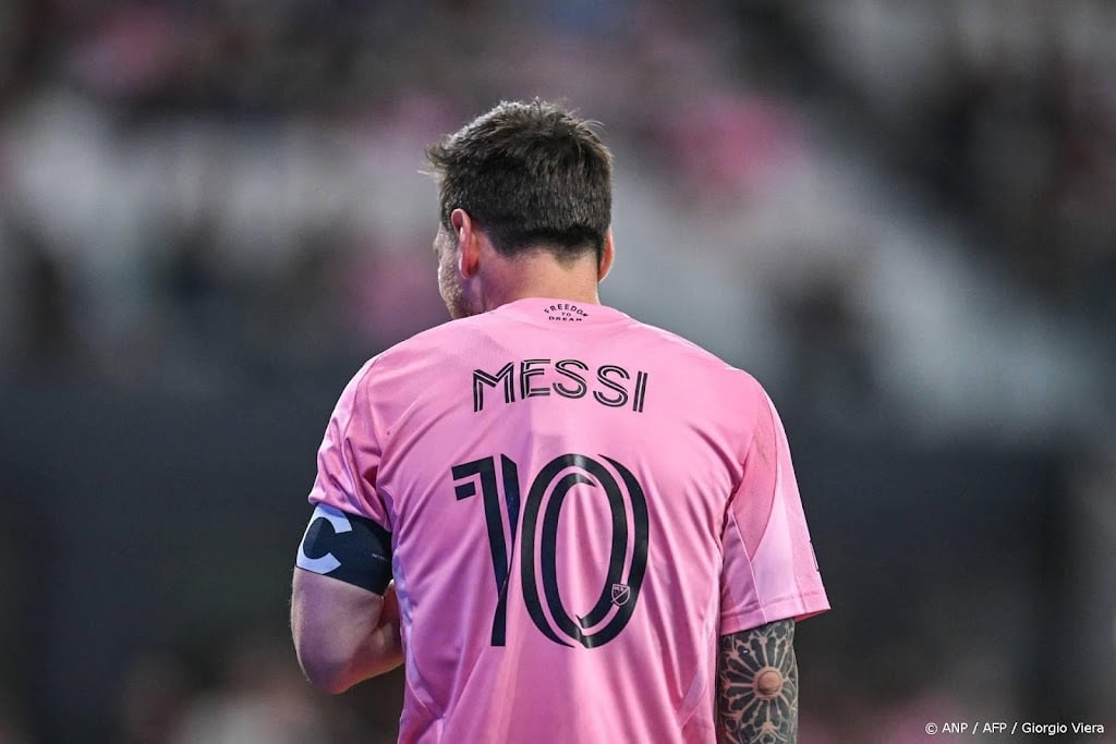 Messi nieuwe eigenaar Catalaanse vijfdeklasser Cornellà 