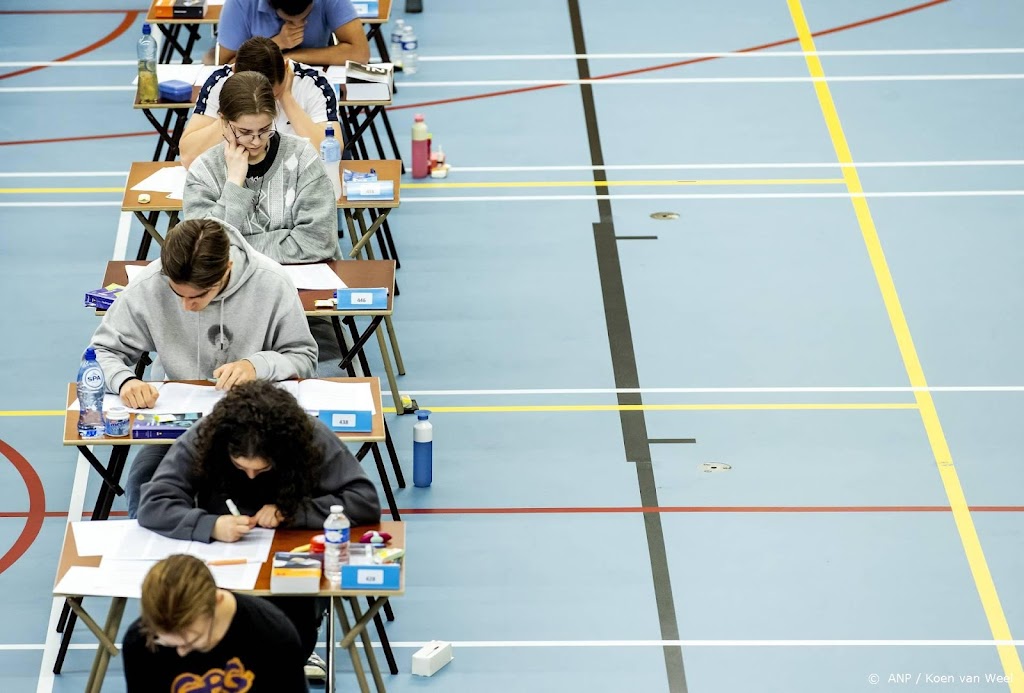 School geeft leerlingen enkele verkeerde vragen bij havo-examen 