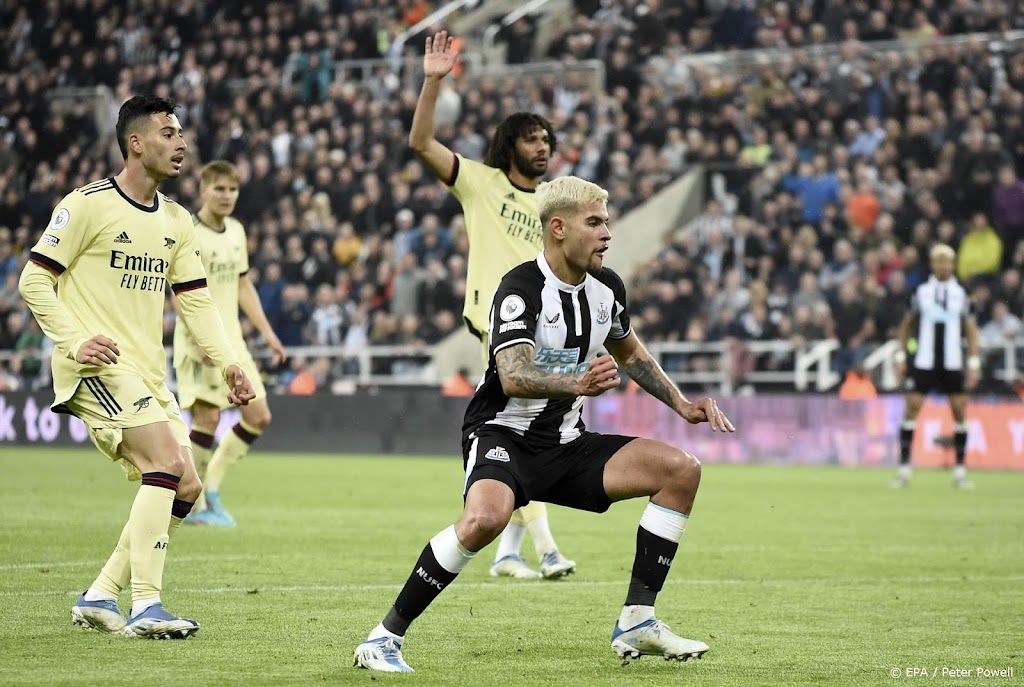 Arsenal verliest cruciaal duel bij Newcastle