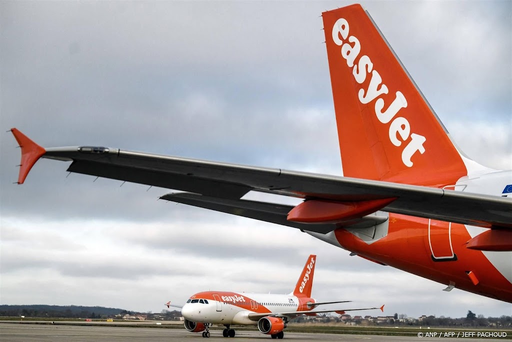 EasyJet verwacht 'recordzomer' door sterke vraag naar vliegreizen